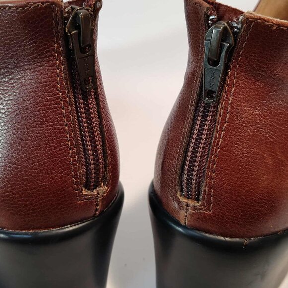 Alegria Floral suede 'Natalee' brown ankle bootie size 8, Euro 38 - Picture 7 of 11